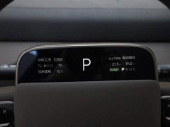 Li Auto MEGA Ultra - ფოტო 17