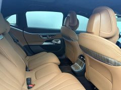 Mercedes-Benz E 300 L Luxury Version - ფოტო 15