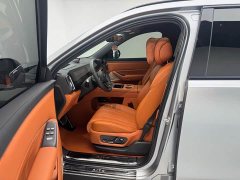 AITO M8 EREV Ultra Edition 53.4kWh 5 Edition (192) - ფოტო 5