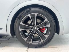 AITO M8 EREV Ultra Edition 53.4kWh 5 Edition (192) - ფოტო 7