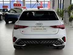 Audi A3 Sportback 35TFSI Deluxe Version - ფოტო 4