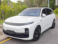 Li Auto L7 Pro - ფოტო 1