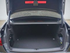 Audi A4L 40 TFSI Luxury Version - ფოტო 18