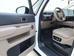 Li Auto MEGA Ultra Edition - ფოტო 10