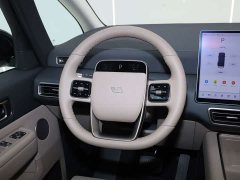 Li Auto MEGA Ultra Edition - ფოტო 8
