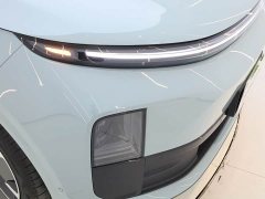 Li Auto L6 Max Edition - ფოტო 19