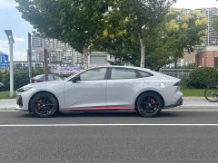 Changan UNI-V 1.5T Premium Version - ფოტო 4