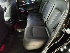 Changan UNI-K 2.0T Luxury Version - ფოტო 17