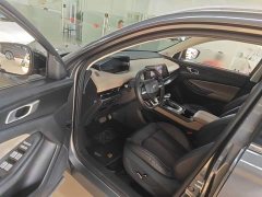 Changan CS55PLUS 1.5T DCT Version - ფოტო 16