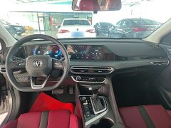 Changan PLUS NE 1.4T GDI DCTPremium Version - ფოტო 10