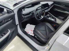 Changan UNI-V 1.5T Premium Version - ფოტო 16
