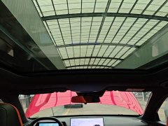 Changan UNI-V 2.0T Version - ფოტო 18
