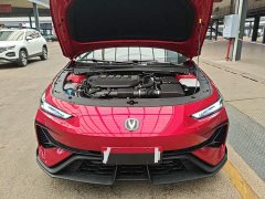 Changan UNI-V 2.0T Version - ფოტო 20