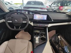 Changan UNI-V iDD 1.5T 113km Version - ფოტო 10