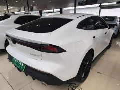Changan UNI-V iDD 1.5T 113km Version - ფოტო 7