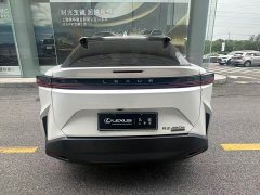 Lexus RZ 450e AWD Edition - ფოტო 4