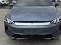 BYD PLUS Edition EV 510KM Version - ფოტო 14