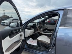 BYD PLUS Edition EV 510KM Version - ფოტო 4