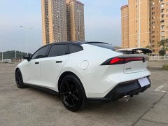 Changan UNI-V 1.5T Premium Version - ფოტო 8