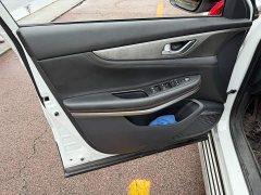 Changan CS75 Edition 1.5T DCTPremium Version - ფოტო 6