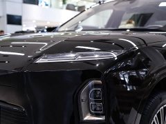 Nio ES8 Luxury Edition - ფოტო 11