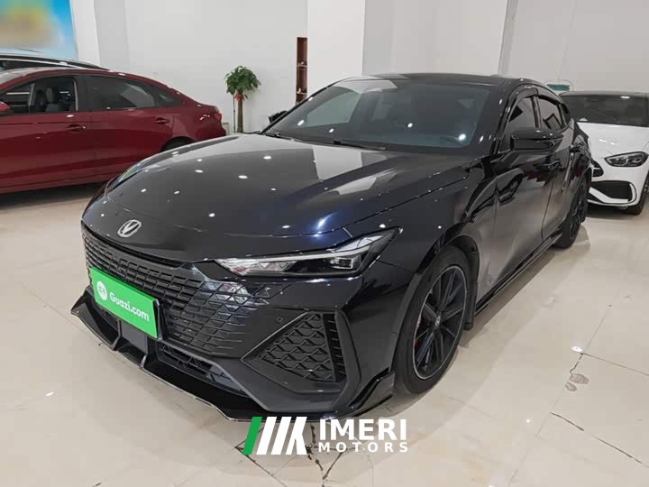 Changan UNI-V 2.0T Edition - ავტომობილი ჩინეთიდან