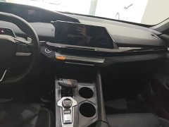 Changan UNI-V 2.0T Edition - ფოტო 13