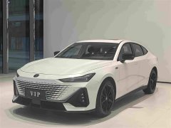 Changan UNI-V iDD 1.5T 113km Version - ფოტო 1