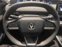 Changan UNI-V iDD 1.5T 113km Version - ფოტო 13