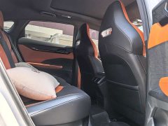 Changan UNI-V 1.5T Edition - ფოტო 11