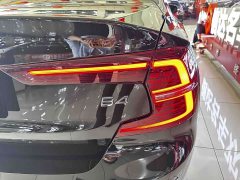 Volvo S60 B4 Luxury Edition - ფოტო 18