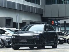 Xpeng G9 680 Ultra Long RangeAWD Max - ფოტო 1