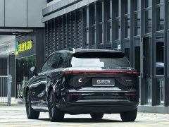 Xpeng G9 680 Ultra Long RangeAWD Max - ფოტო 9