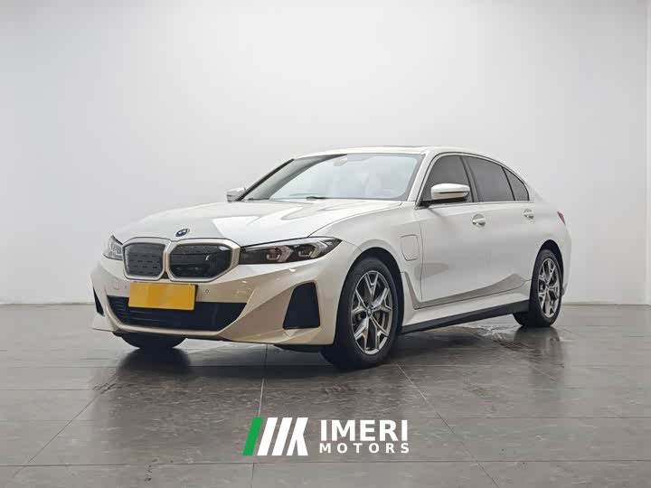 BMW i3 eDrive 35 L
