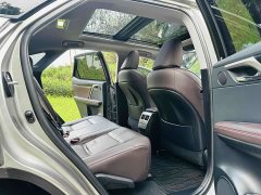 Lexus RX 300 AWD Edition - ფოტო 10