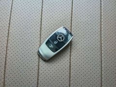 Mercedes-Benz E 300 L Fashion Version - ფოტო 20