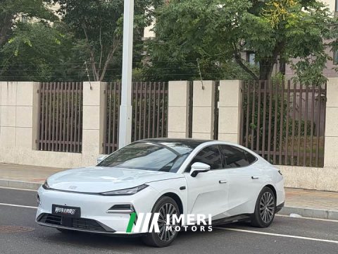 2026 Geely 8 130km EM-i Flagship Edition - ავტომობილი ჩინეთიდან