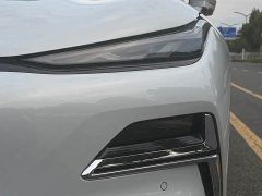 Geely 8 130km EM-i Flagship Edition - ფოტო 19