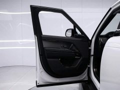 Land Rover 360PS S - ფოტო 11