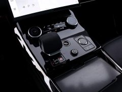 Land Rover 360PS S - ფოტო 9