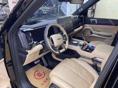 BYD 8 Flagship Edition 7 - ფოტო 4