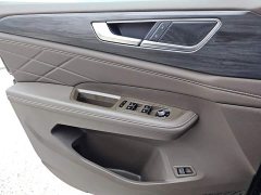 Volkswagen 380TSI Premium Edition - ფოტო 8