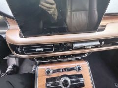 Volkswagen 3.0T V6 AWD Edition - ფოტო 13