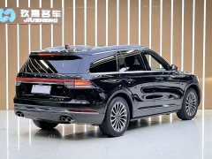 Volkswagen 3.0T V6 AWD Edition - ფოტო 18