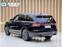 Volkswagen 3.0T V6 AWD Edition - ფოტო 20