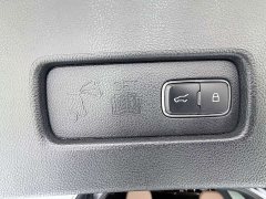 Volkswagen 3.0T V6 AWD Edition - ფოტო 7