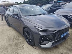 Changan UNI-V 1.5T Premium Version - ფოტო 3