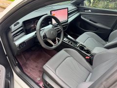 Volkswagen L GTS 380TSI Edition - ფოტო 12