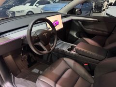 Tesla Model Y Edition - ფოტო 5