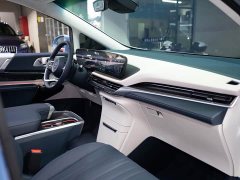 Mercedes-Benz 2.0T Edition - ფოტო 19